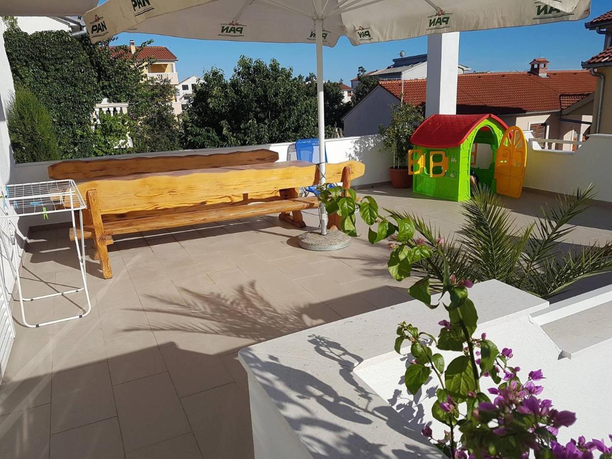 Apartmani Slavica Biograd Na Moru Esterno foto