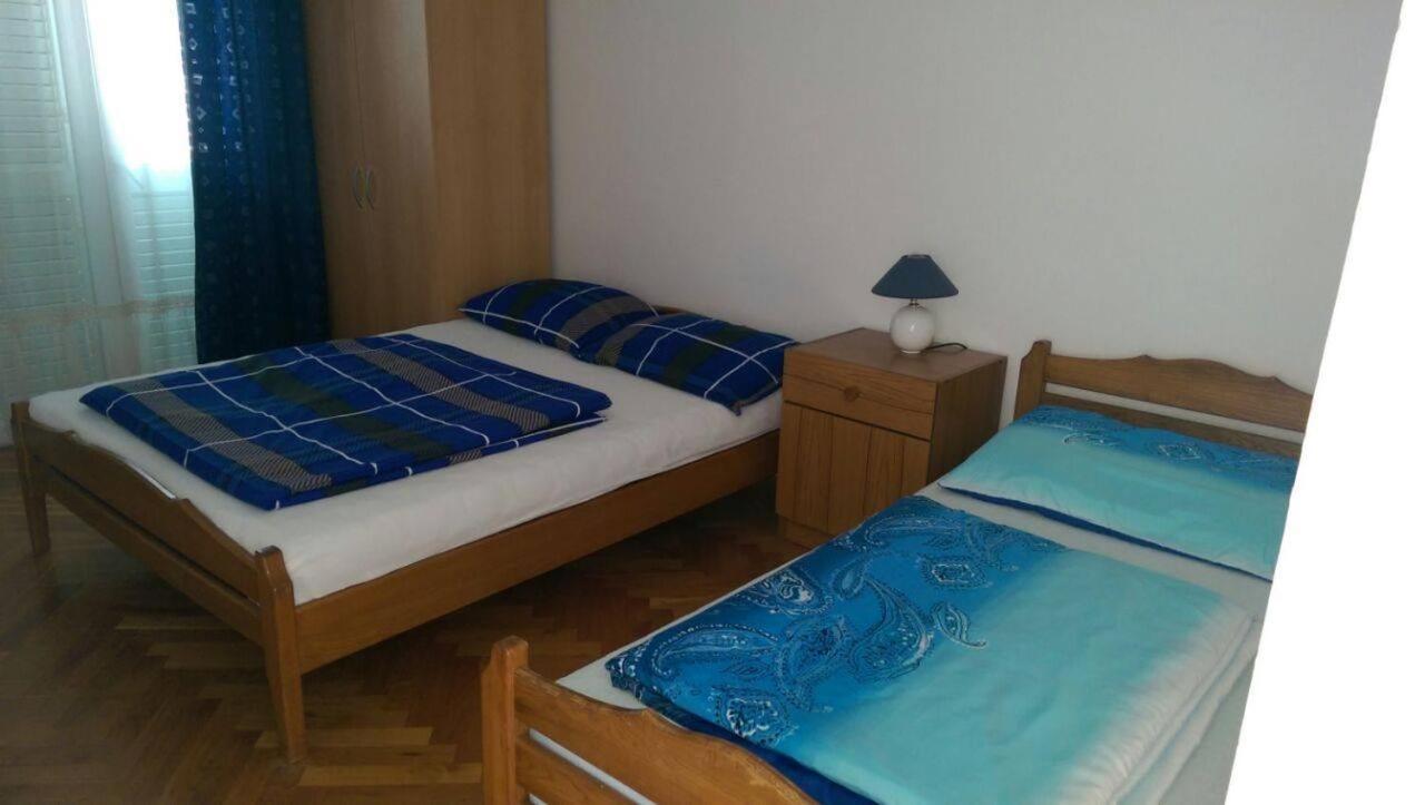 Apartmani Slavica Biograd Na Moru Esterno foto